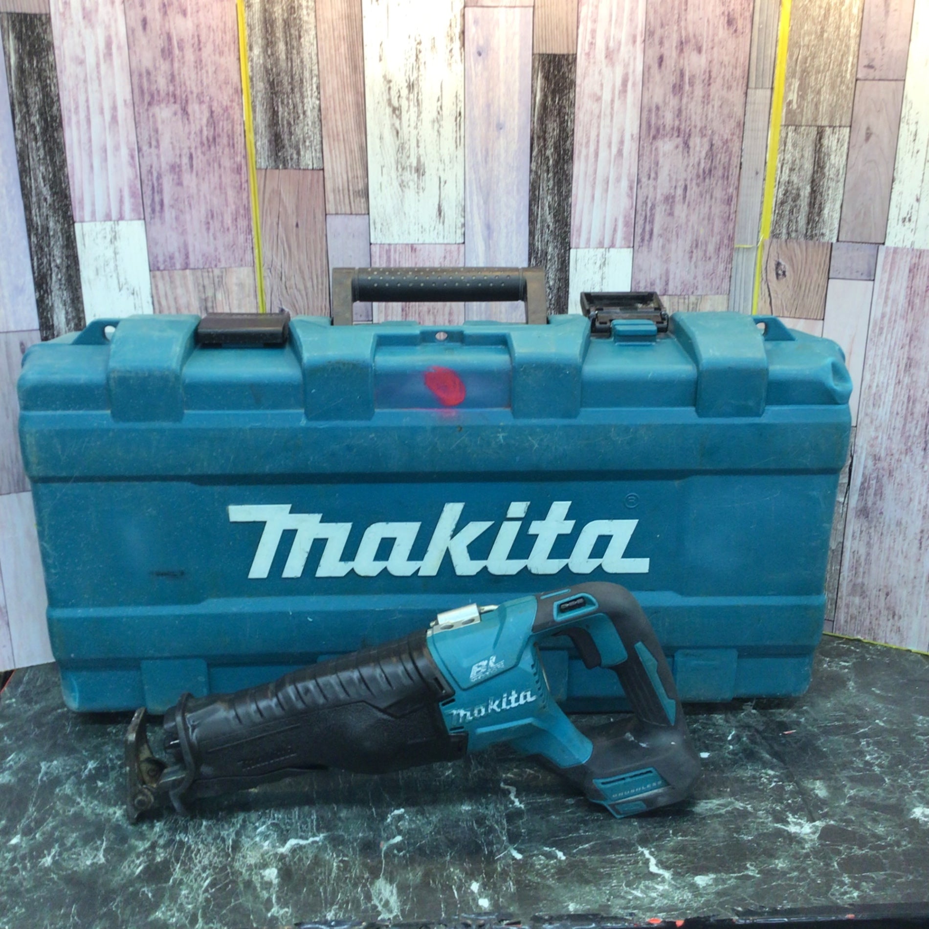 マキタ(makita) コードレスレシプロソー JR187DZK 【楽天市場】マキタ