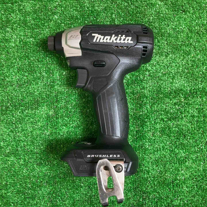 マキタ(makita) 18V充電式インパクトドライバー XDT18(海外製)【桶川店】