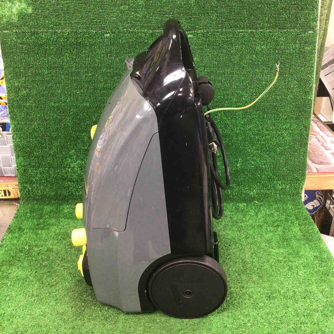 ◇ケルヒャー(KARCHER) スチームクリーナー DE4002【川崎店】