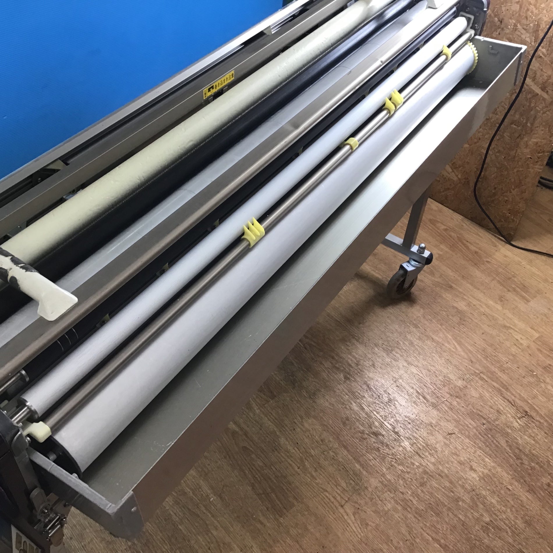 中古品/店頭受取り限定】極東産機(KYOKUTO) 糊付け機 Hiβ-MASTER【岩槻 中古品/店頭受取り限定】極東産機(KYOKUTO) 糊付け機 Hiβ-MASTER【岩槻