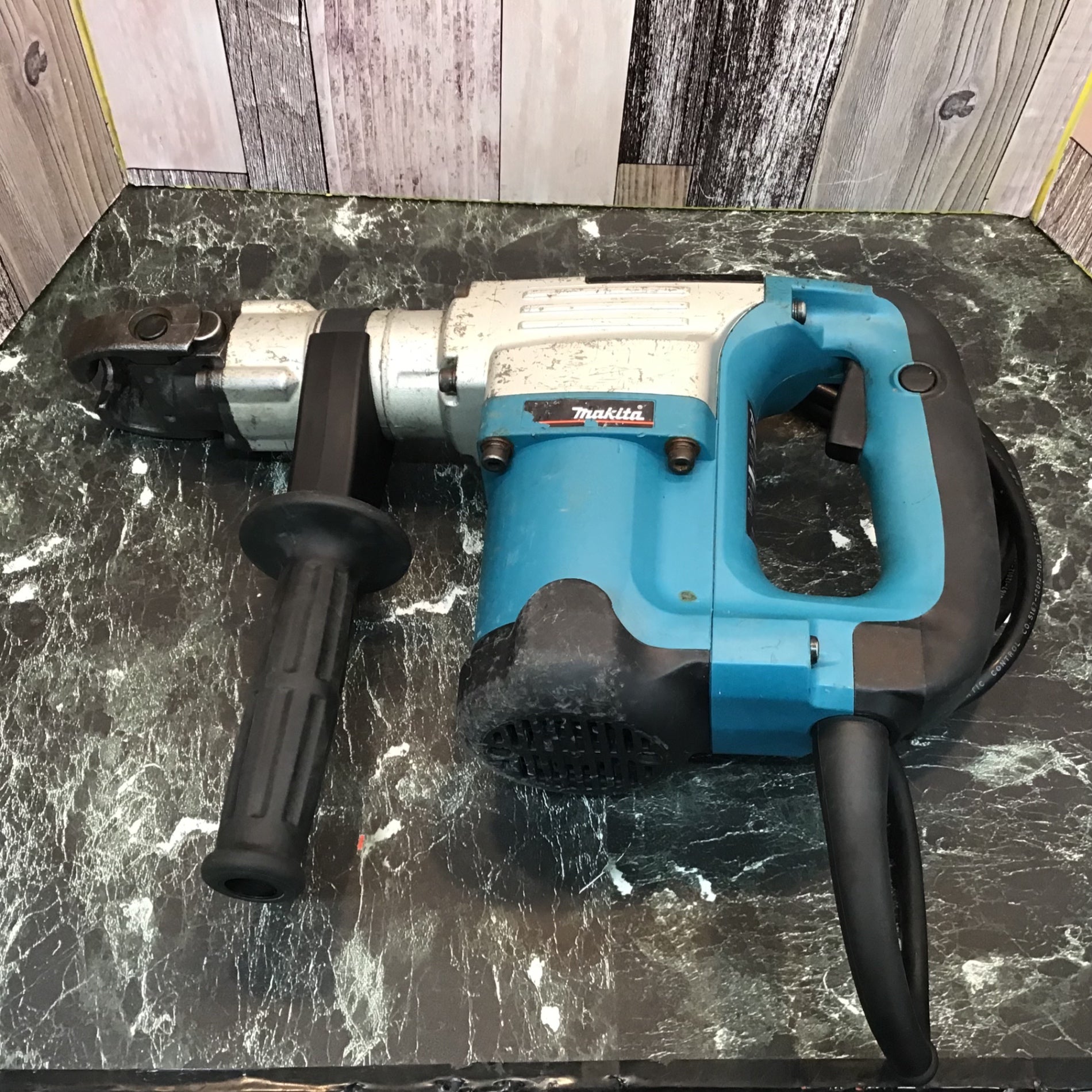 ☆マキタ(makita) 電動ハンマ HM0830【八潮店】 – アクトツール