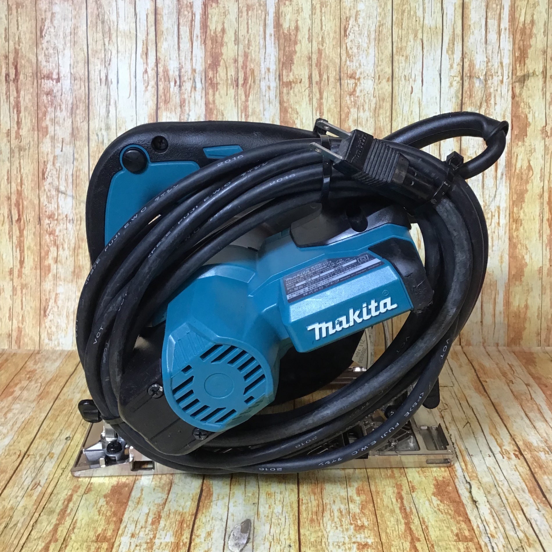 ★マキタ(makita) 電子造作用精密マルノコ HS6403【川崎店】