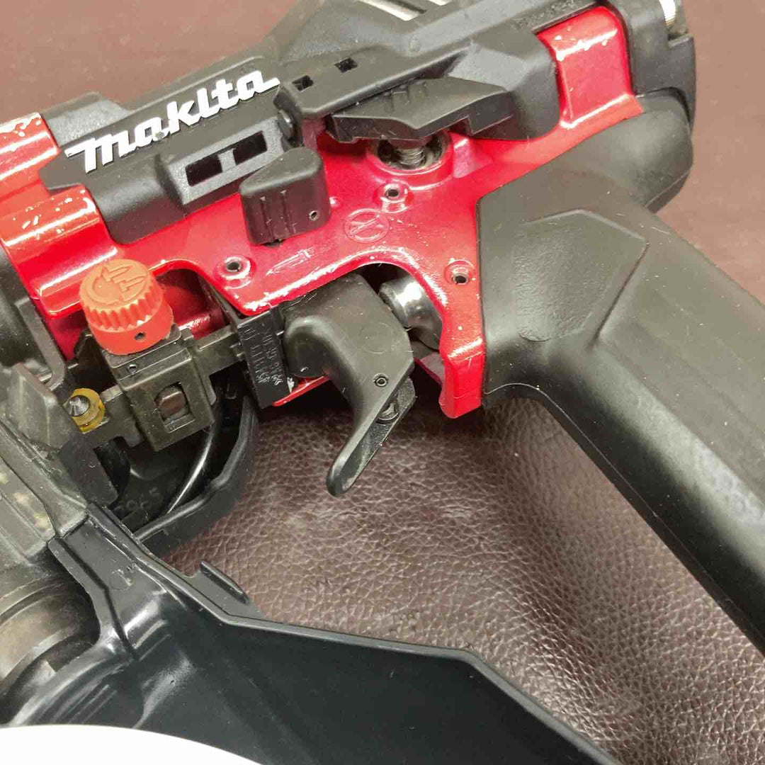 【中古品】 マキタ(makita) 高圧エア釘打ち機 AN514H 【東大和店】