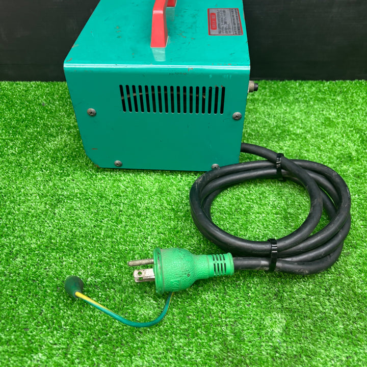【中古品】日動工業 昇圧器 M-E20 トランス【電材館越谷店】