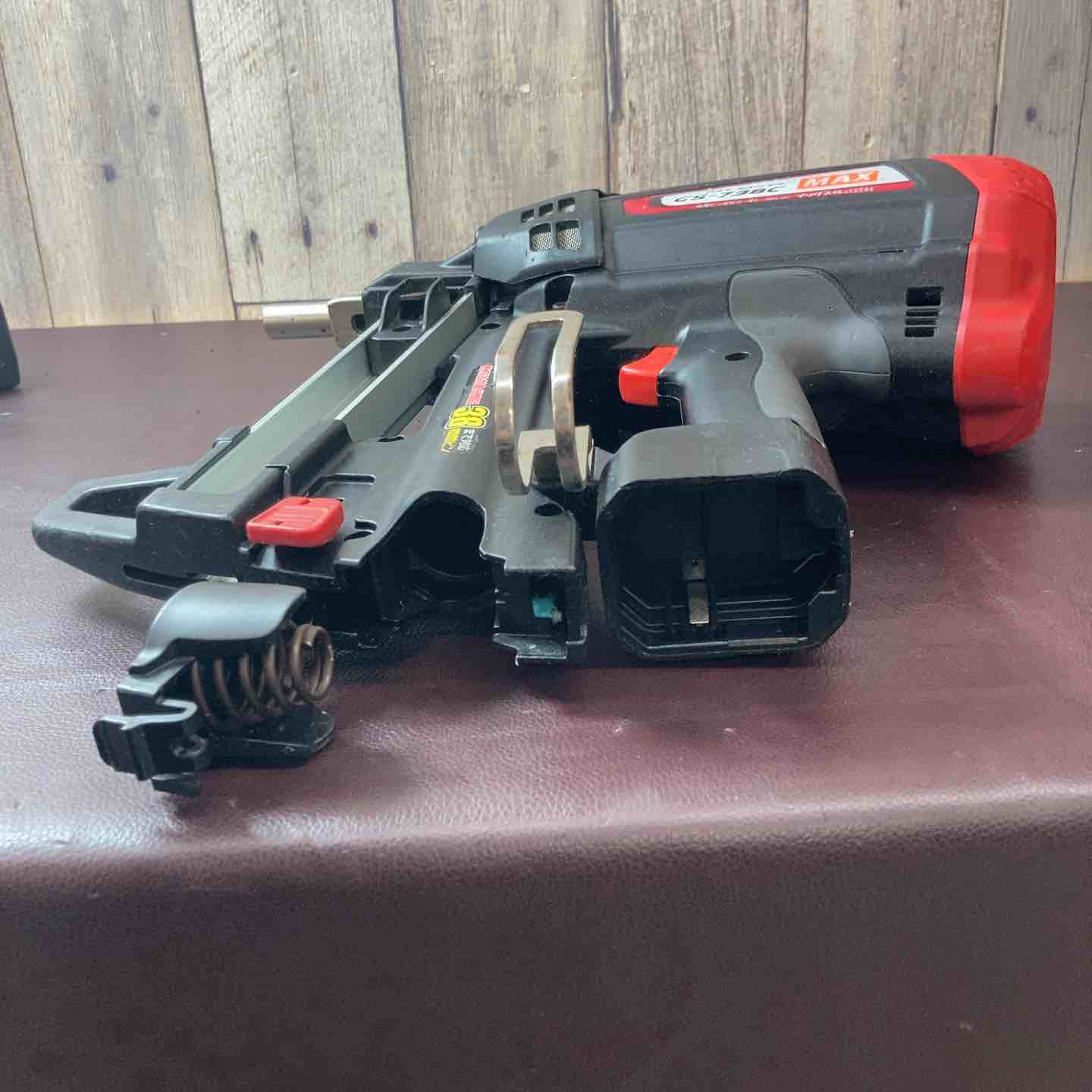中古品】マックス(MAX) ガスネイラ GS-738C ピン打機【東大和店