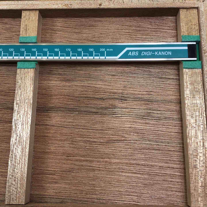 カノン デジタル ロングジョウノギス E-LSM20BL【川崎店】