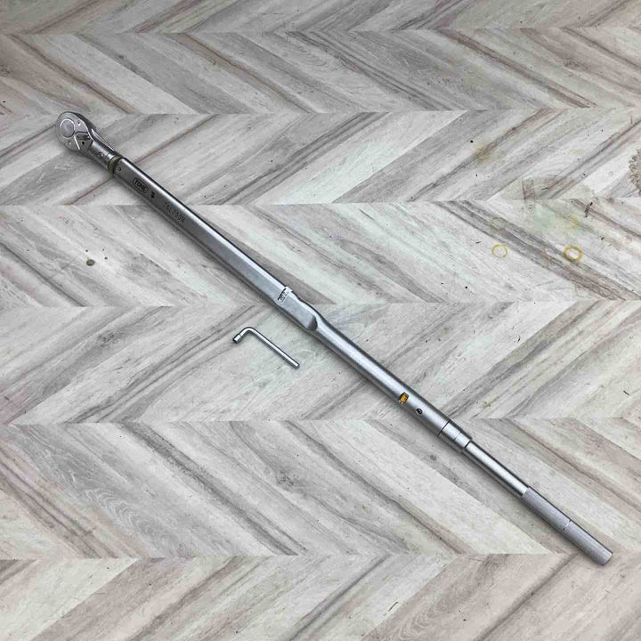 トネ(TONE) プレセット形トルクレンチ 差込角19.0mm(3/4") T6L700N 700N・m【越谷店】