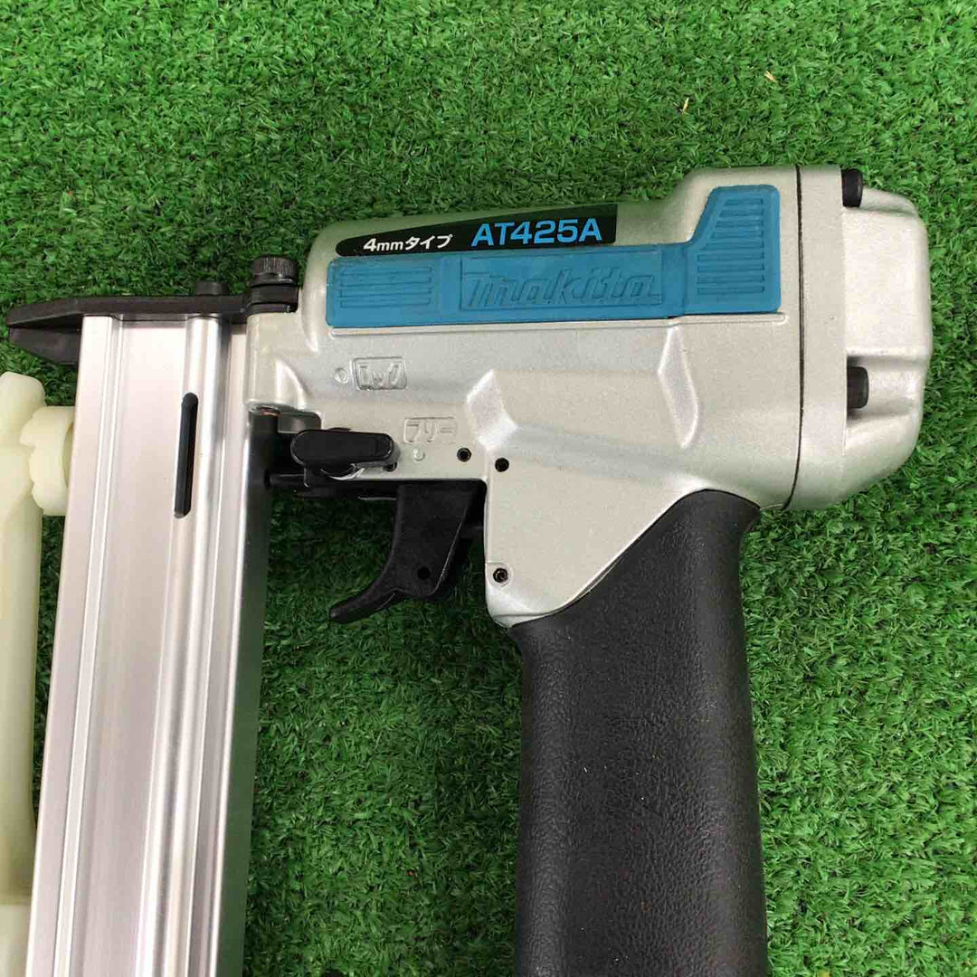 ★マキタ(makita) 常圧エアタッカ AT425AK【川崎店】