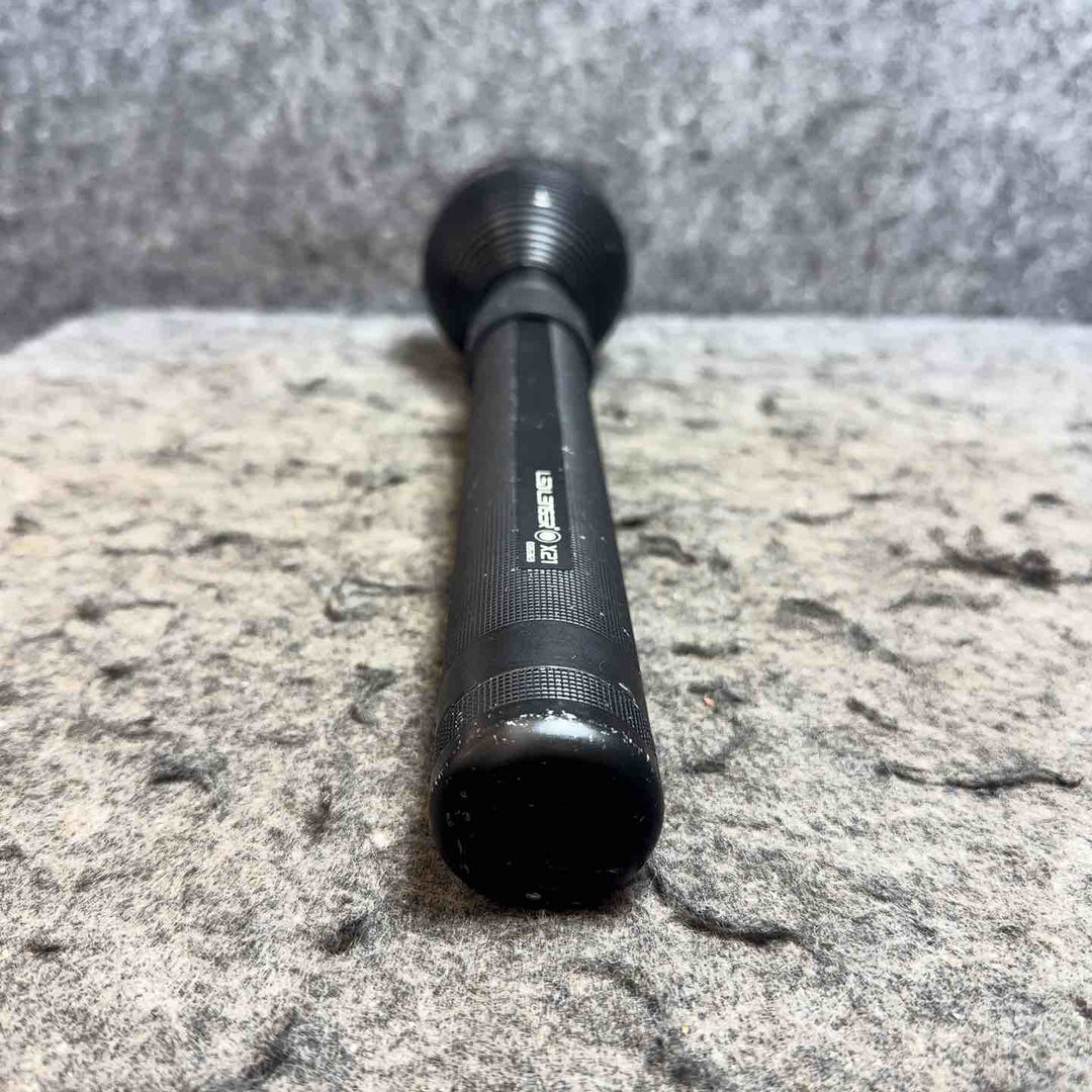 LED LENSER(レッドレンザー) X21 OPT-8421 懐中電灯 LEDライト 【桶川店】