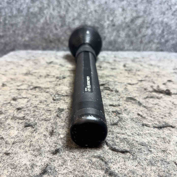 LED LENSER(レッドレンザー) X21 OPT-8421 懐中電灯 LEDライト 【桶川店】