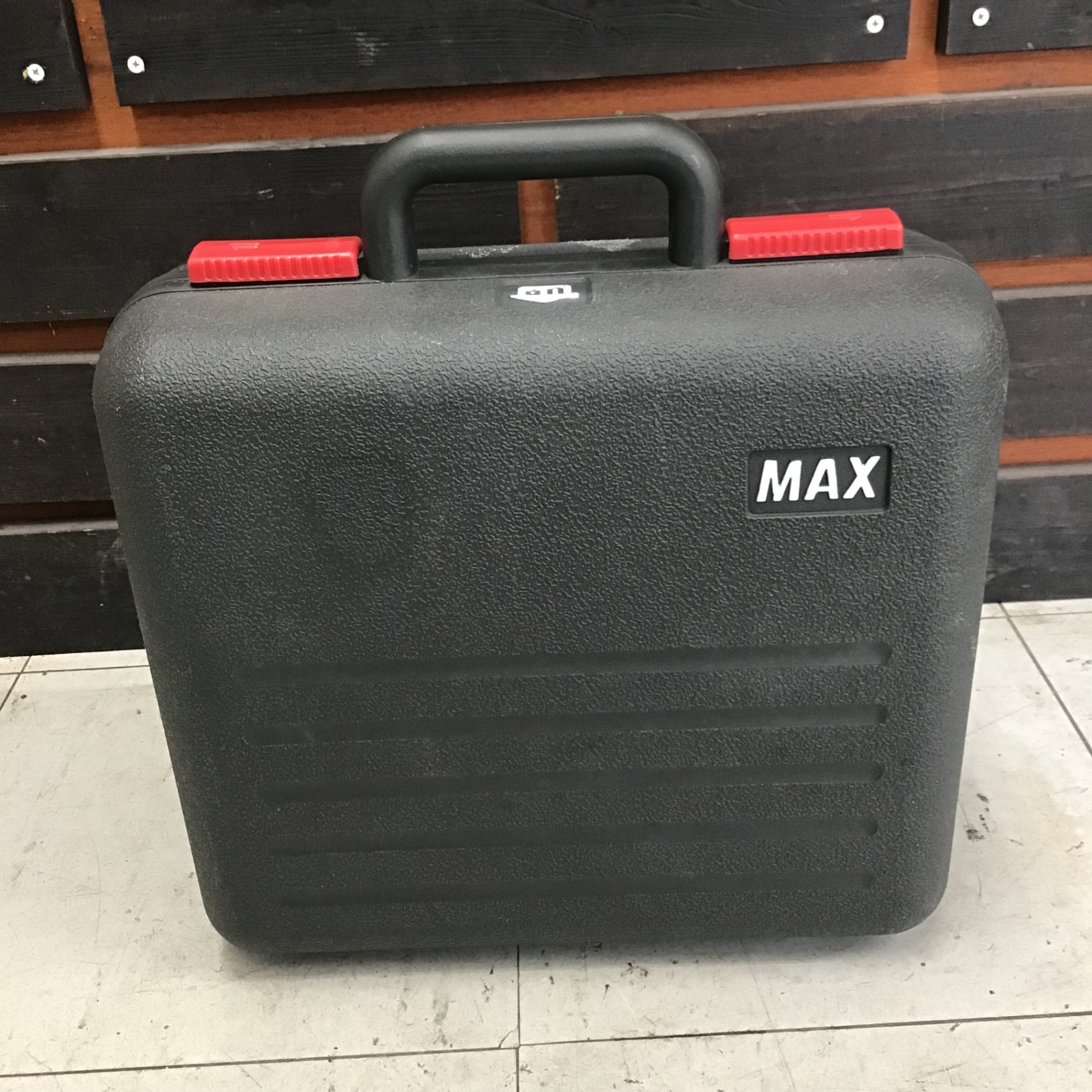 中古/現状品】 マックス/MAX 常圧エア釘打ち機 CN-238 【鴻巣店 