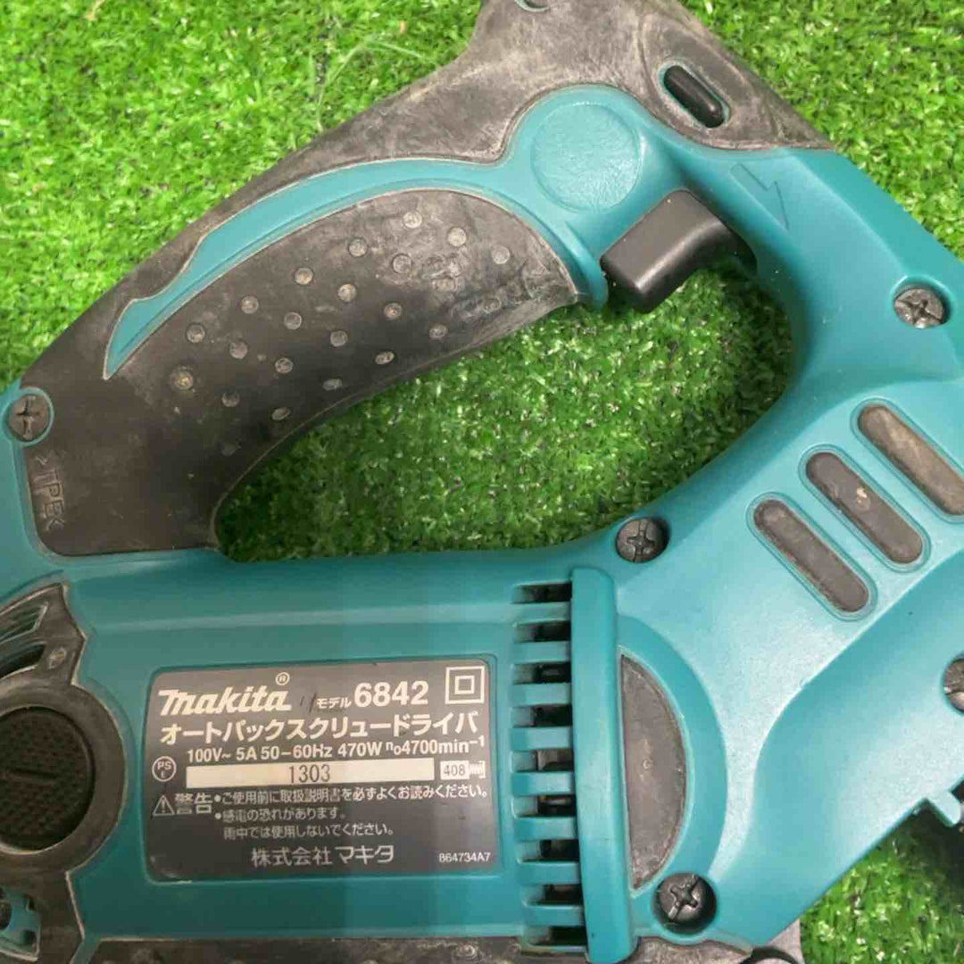 makita マキタ　6842L　オートパックスクリュードライバ　動作確認済み ボード張り 床張り【草加店】