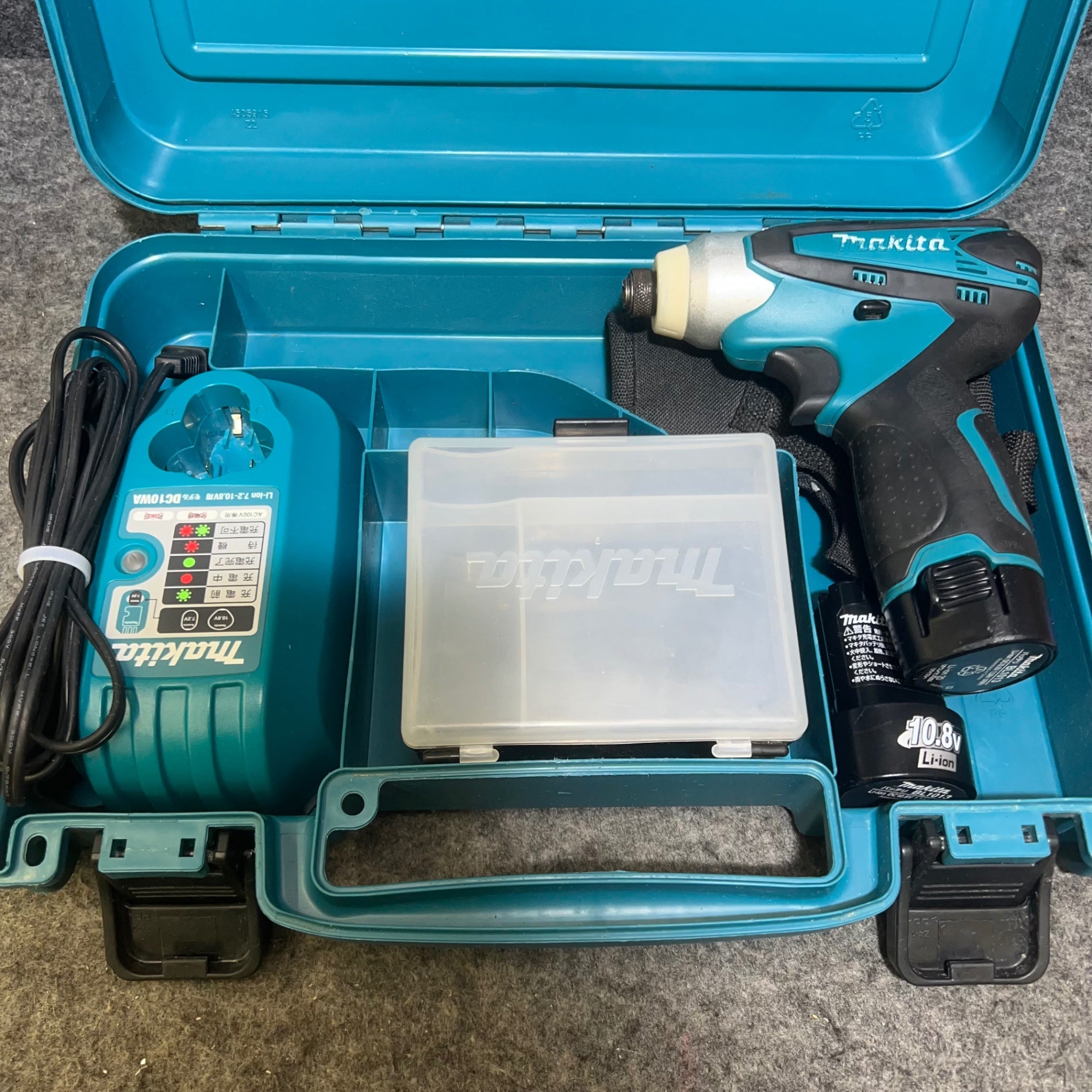 ☆マキタ(makita) コードレスインパクトドライバー TD090DWX【柏 ☆マキタ(makita) コードレスインパクトドライバー TD090DWX【柏