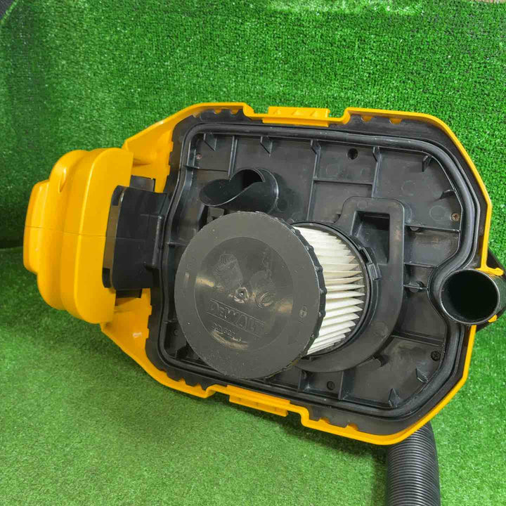 DEWALT(デウォルト) 18V 乾湿両用コードレスクリーナー DCV580-JP【藤沢店】