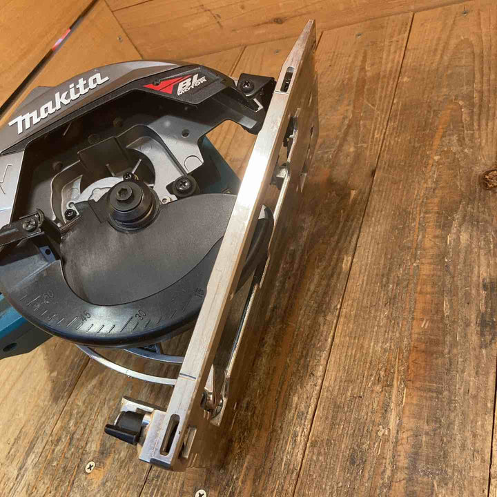 【中古品】マキタ(makita) コードレス丸のこ HS002GZ【所沢店】