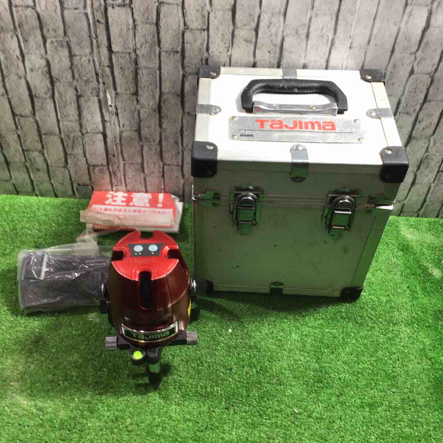 中古品】タジマ(Tajima) レーザー墨出し器 矩十字・横 ZERO-KJY【所沢