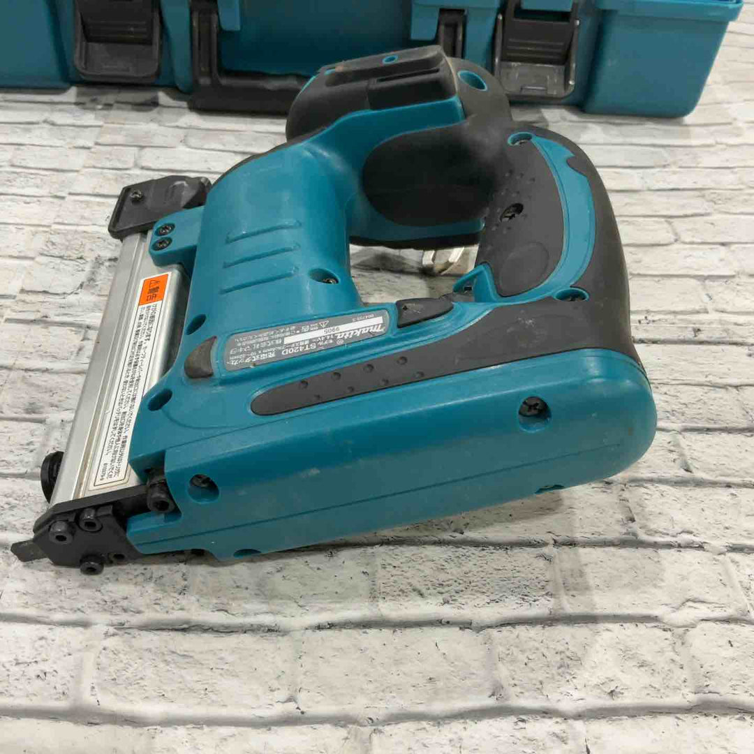 ☆マキタ(makita) 14.4V 4mm J線 コードレスタッカ ST420DRF【川口店】