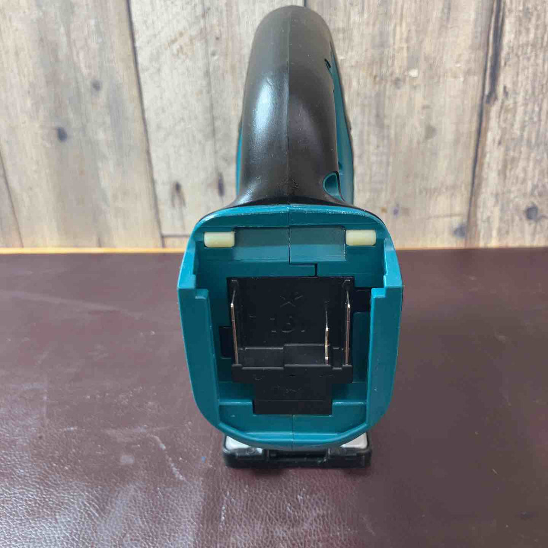【中古品】 マキタ(makita) 18V コードレスジグソー JV182DZK 【東大和店】