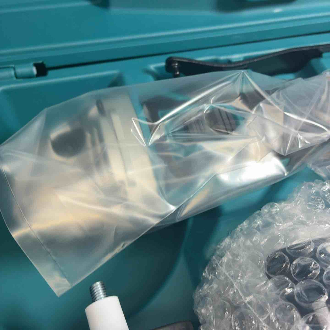 ★マキタ(makita) 125mmコードレスディスクグラインダー GA504DRGXN【藤沢店】