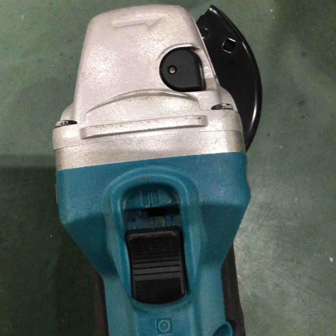 ☆マキタ(makita) コードレスディスクグラインダ GA402DZ【川口店】