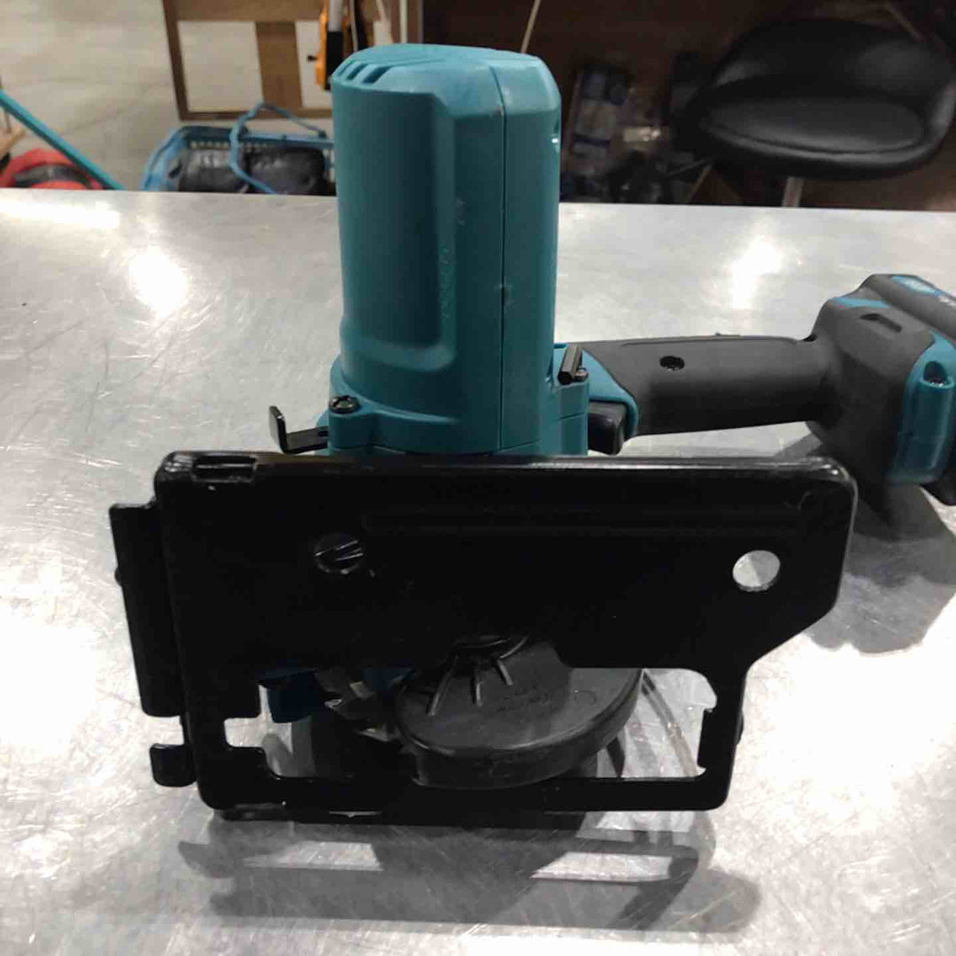 ★マキタ(makita) コードレスマルノコ HS301DSH【川口店】