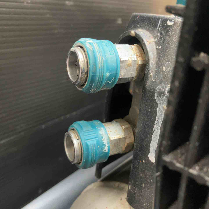 ★マキタ(makita) エアコンプレッサー AC461XLB 充填時間5分半【川越店】