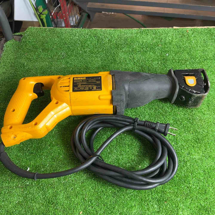 ◇デウォルト(DEWALT) セーバーソー DW304PK【草加店】