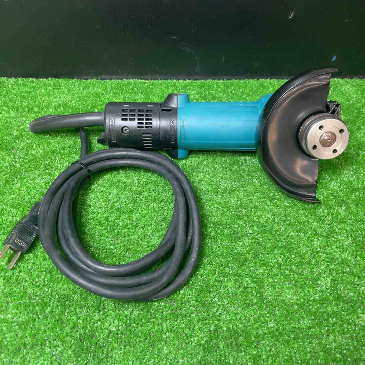 ☆マキタ(makita) 125mm ディスクグラインダ 9535B【岩槻店】