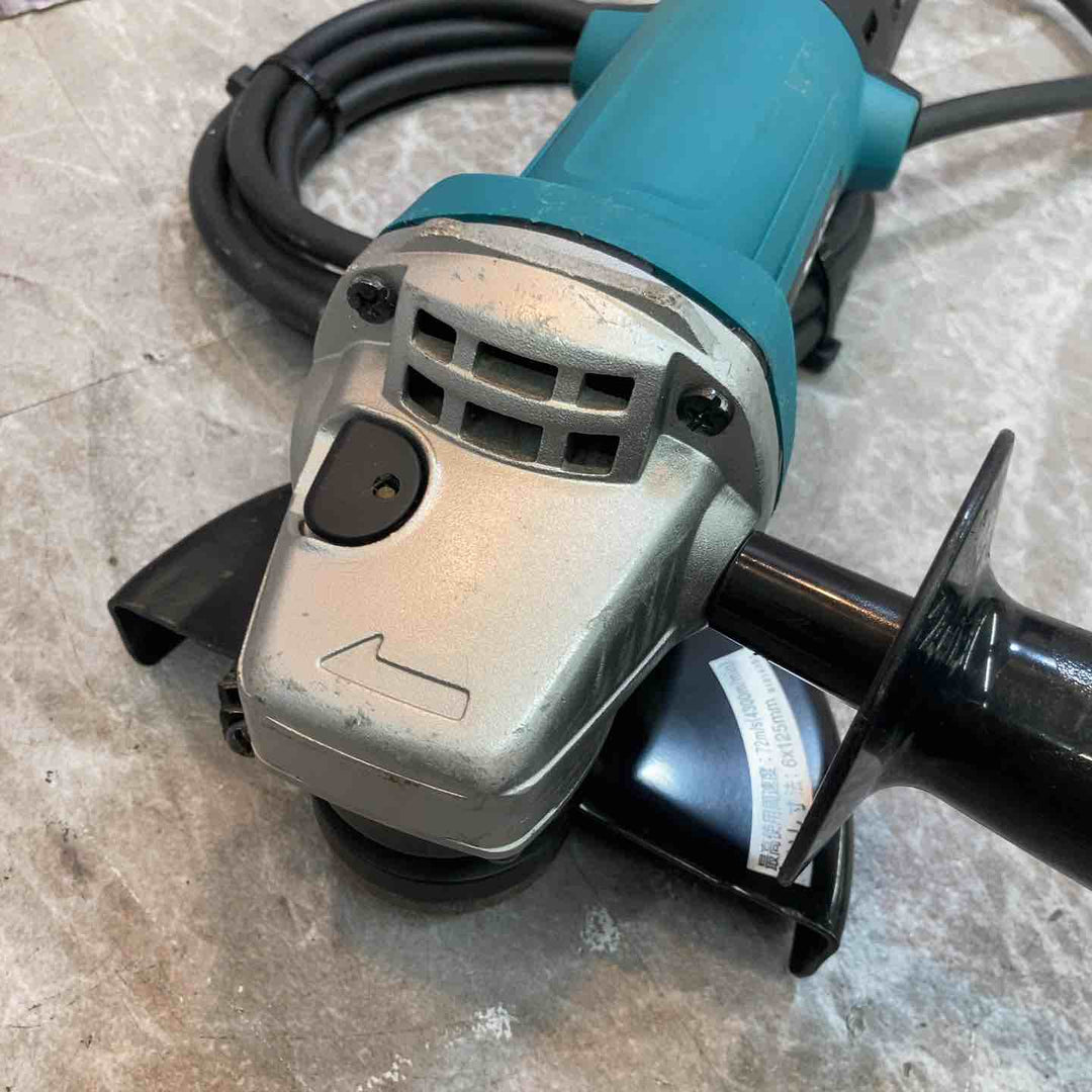 ☆マキタ(makita) 125mm ディスクグラインダ 9535B【八潮店】