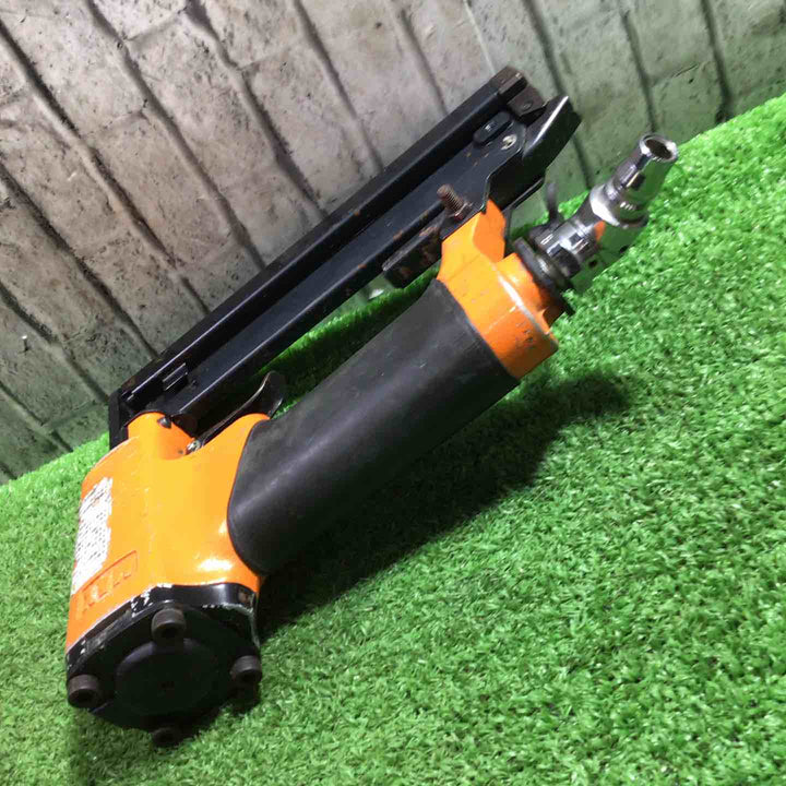 ◇マックス(MAX) 常圧エアタッカ F線ステープル用 (TA-20FP/222Fキュウオン)【川口店】