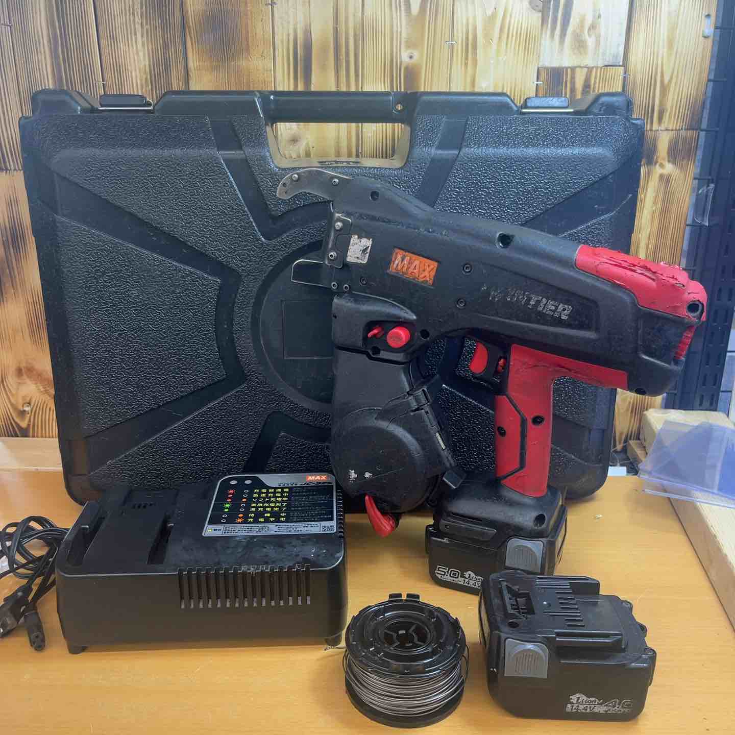 MAX RB-519 鉄筋結束機 本体のみ【市川行徳店】【店頭取引限定】【中古】管理番号：ITGHAWNE380E MAX RB-519A-B2C/1450A 鉄筋結束機リバータイヤ ウエダ金物【公式サイト】