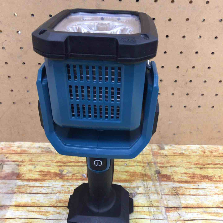マキタ(makita) コードレスフラッシュライト ML007G【川崎店】