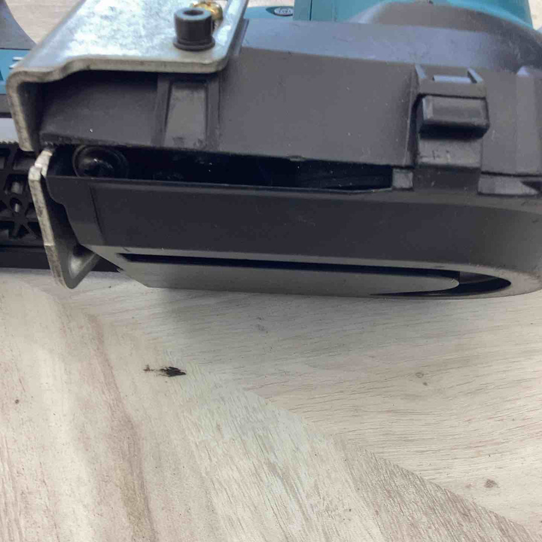 ★マキタ(makita) コードレスバンドソー PB181DZ【越谷店】