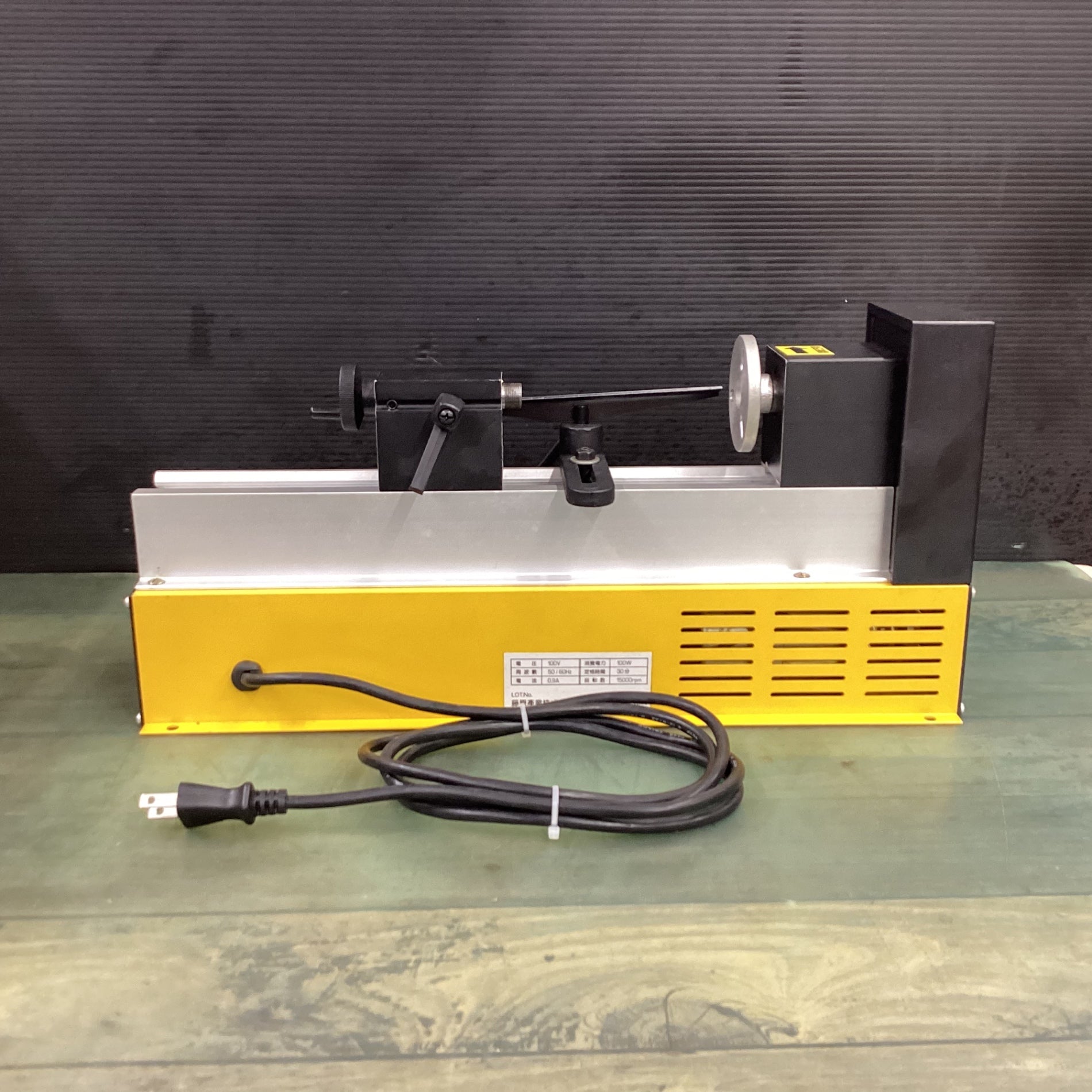 ミニ木工施盤 100v　藤原産業　ROKURO-mini YH-100 藤原産業 SK11 100V ミニ木工旋盤 ROKURO-mini 本体のみ YH-100 中古