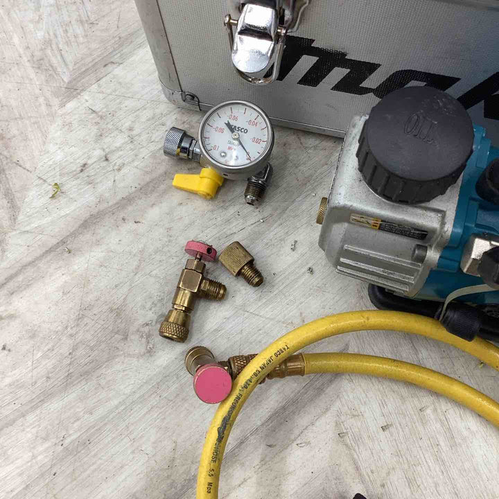 ★マキタ(makita) コードレス真空ポンプ VP180DZ 【越谷店】