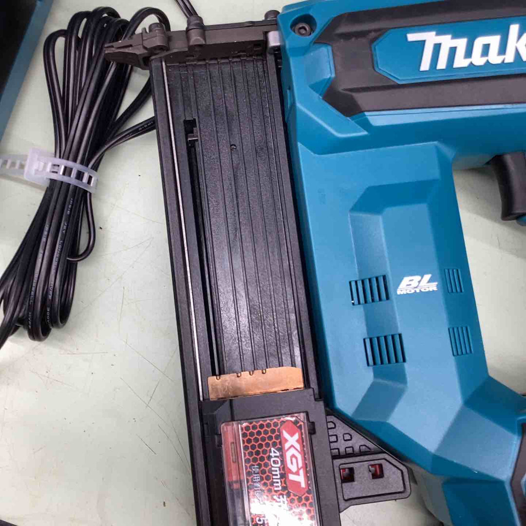 ★マキタ(makita) 40mmコードレス仕上釘打 FN001GRDX【越谷店】