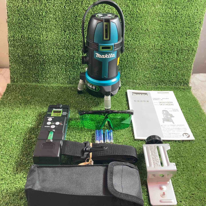 ★マキタ(makita) レーザー墨出し器 SK507GDZN【川崎店】