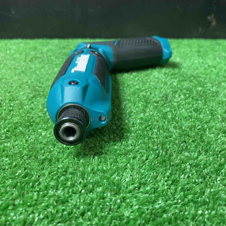 【美品】★マキタ(makita) 7.2V コードレスペンインパクトドライバ TD023DSHX ◎バッテリー2個付き【岩槻店】