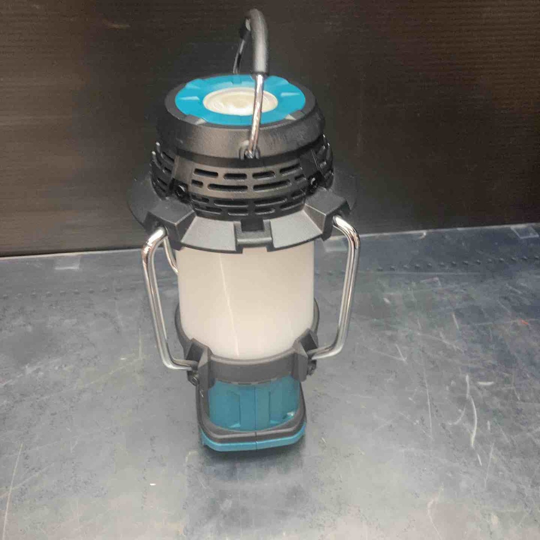 ★マキタ(makita) コードレスランタン付きラジオ MR054