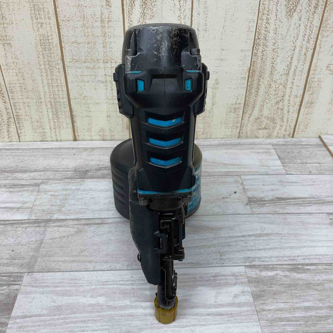 ★マキタ(makita) 高圧エア釘打ち機 AN633HM【柏店】