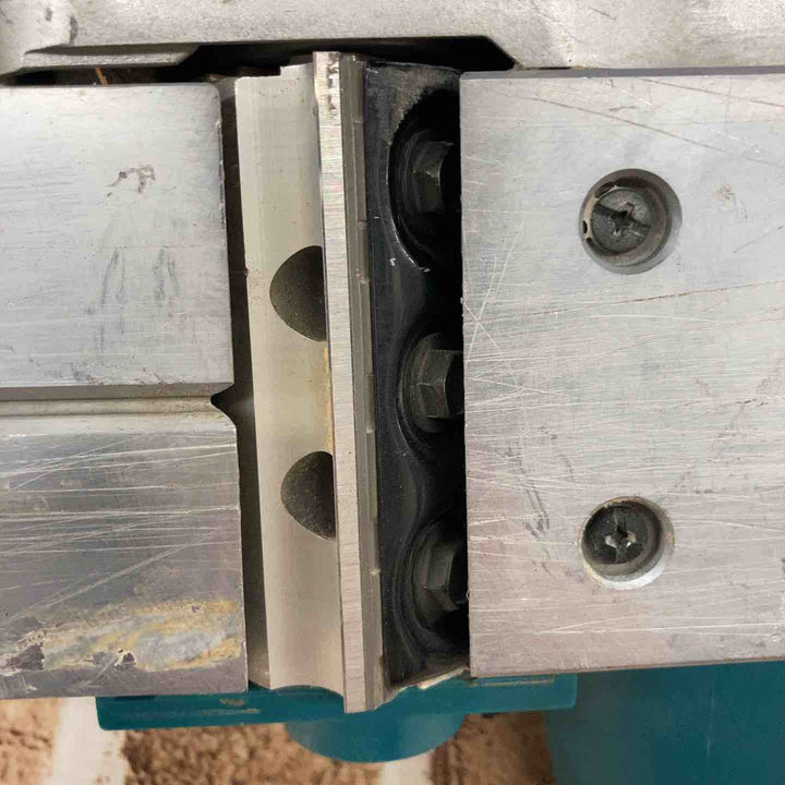 ☆マキタ(makita) 電気カンナ KP0800A【所沢店】