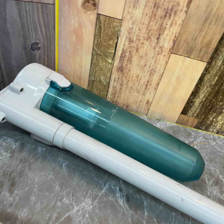 ◇マキタ(makita) コードレスクリーナー CL180FDZW【八潮店】