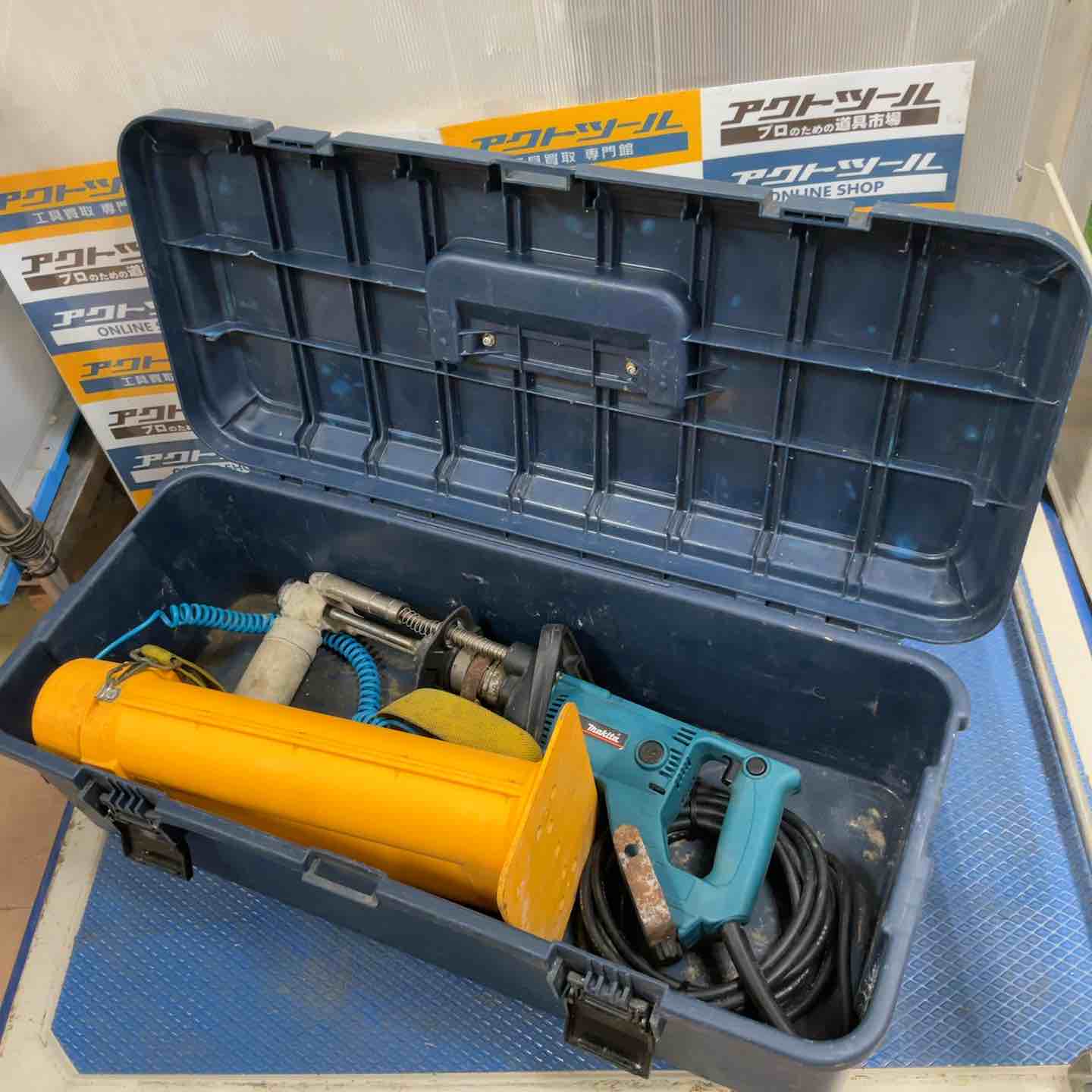 ◇マキタ(makita) ダイヤテックドリル DT0600 ボンベセット付き【草加