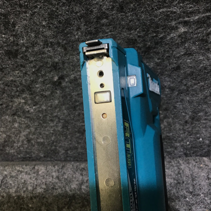 【中古品】マキタ(makita) コードレスタッカ ST112DZ【桶川店】