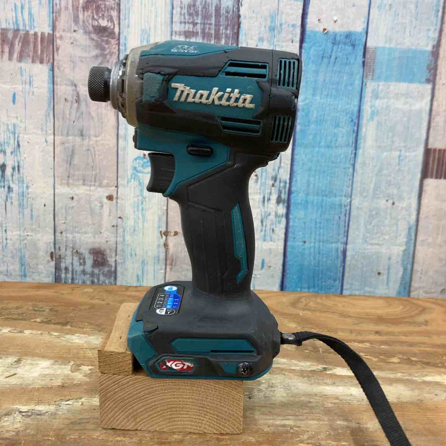 未使用品】makita 40v充電式インパクトドライバ TD001GRDX 青
