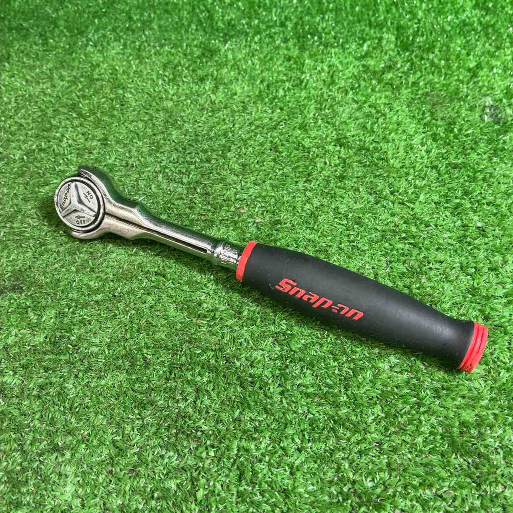 Snap-on FHCNF72 フレックスラチェット【市川行徳店】【店頭取引限定】【中古】管理番号：ITO3SXUDUCYE スナップオン Snap-on 3/8 スイベルラチェットハンドル FHCNF72【藤沢