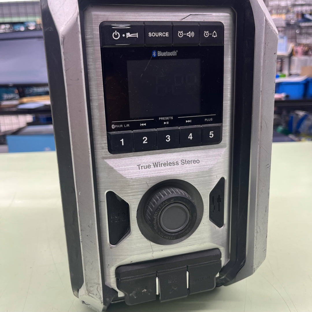 ★マキタ(makita) コードレスラジオ MR113B 本体のみ ACアダプタ付き 【越谷店】