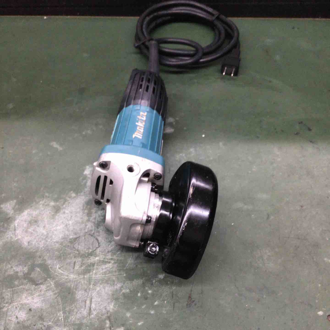 ☆マキタ(makita) 100mmディスクグラインダ GA4032【戸田店】