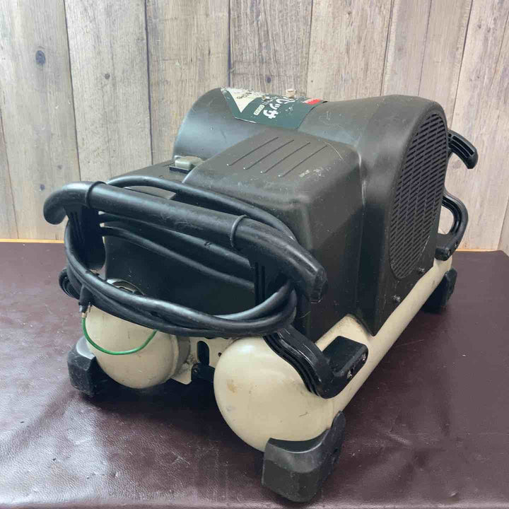 【中古品】 マキタ(makita) 常圧専用エアコンプレッサー AC2211 50Hz 【東大和店】