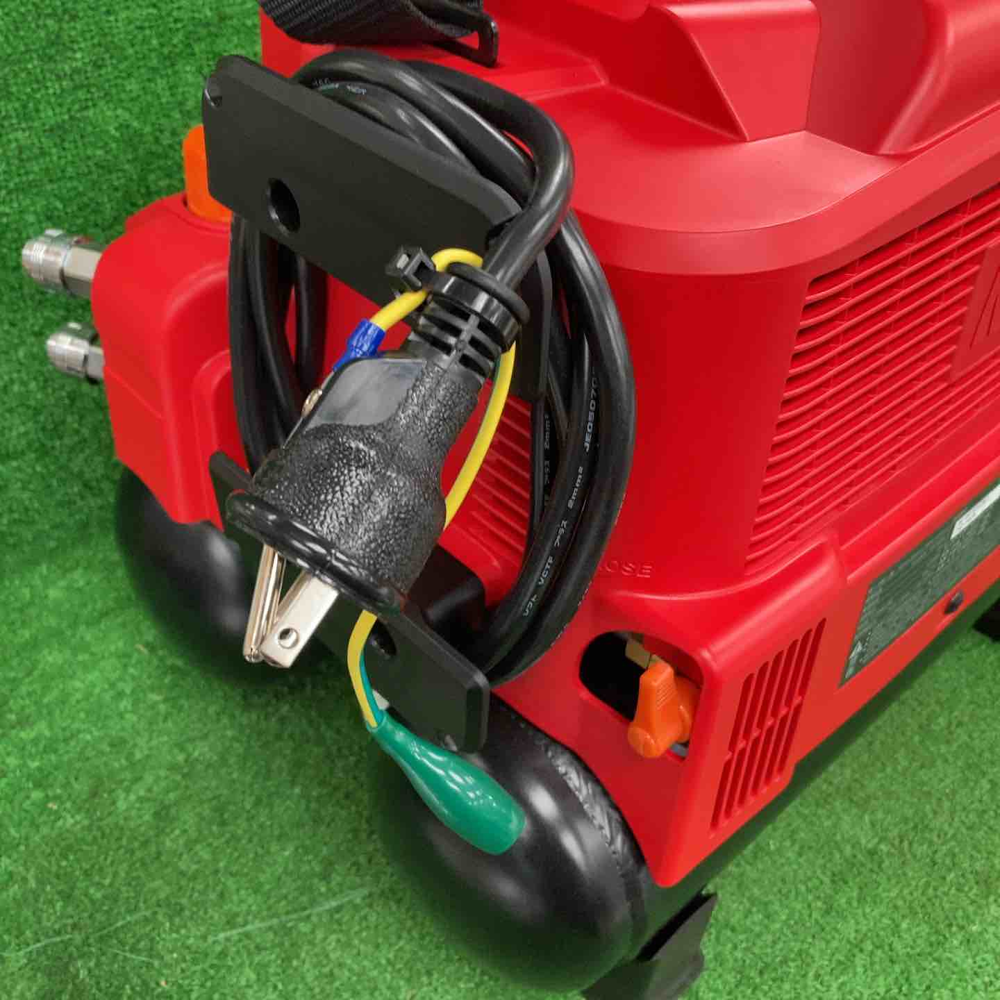 マックス(MAX) 高圧専用エアコンプレッサ AK-HH1301E(8L)【川崎店